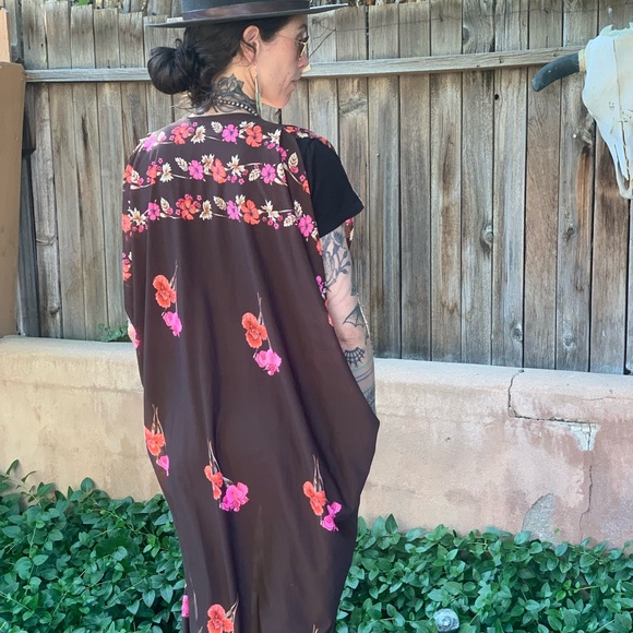 Vintage 70s Flapper Style Kimono Robe Beach Wear - Picture 2 of 11
